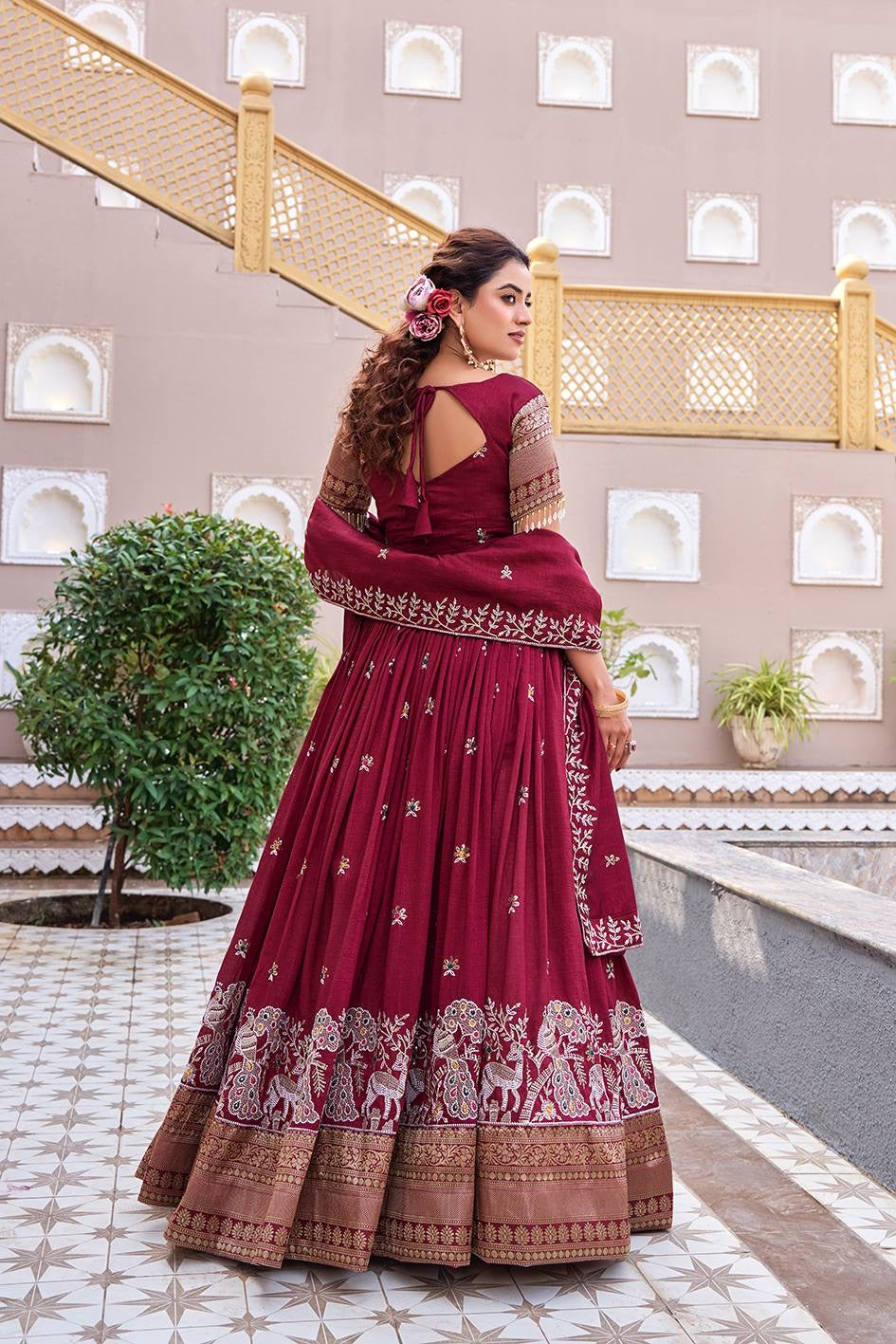 Velmorafeb Maharani Style Peacock Motif Festive Lehenga Choli