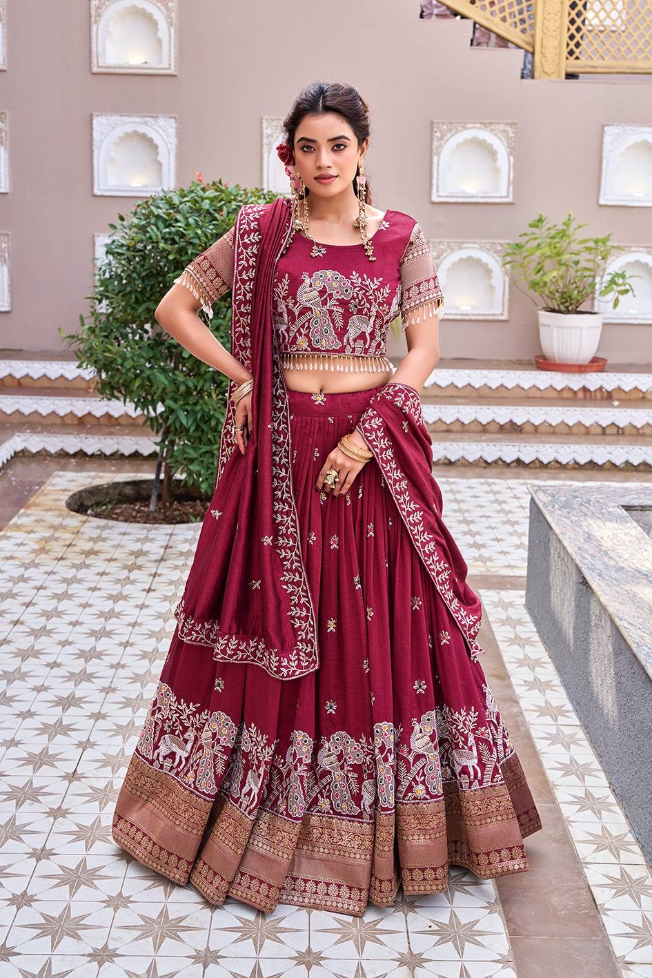 Velmorafeb Maharani Style Peacock Motif Festive Lehenga Choli
